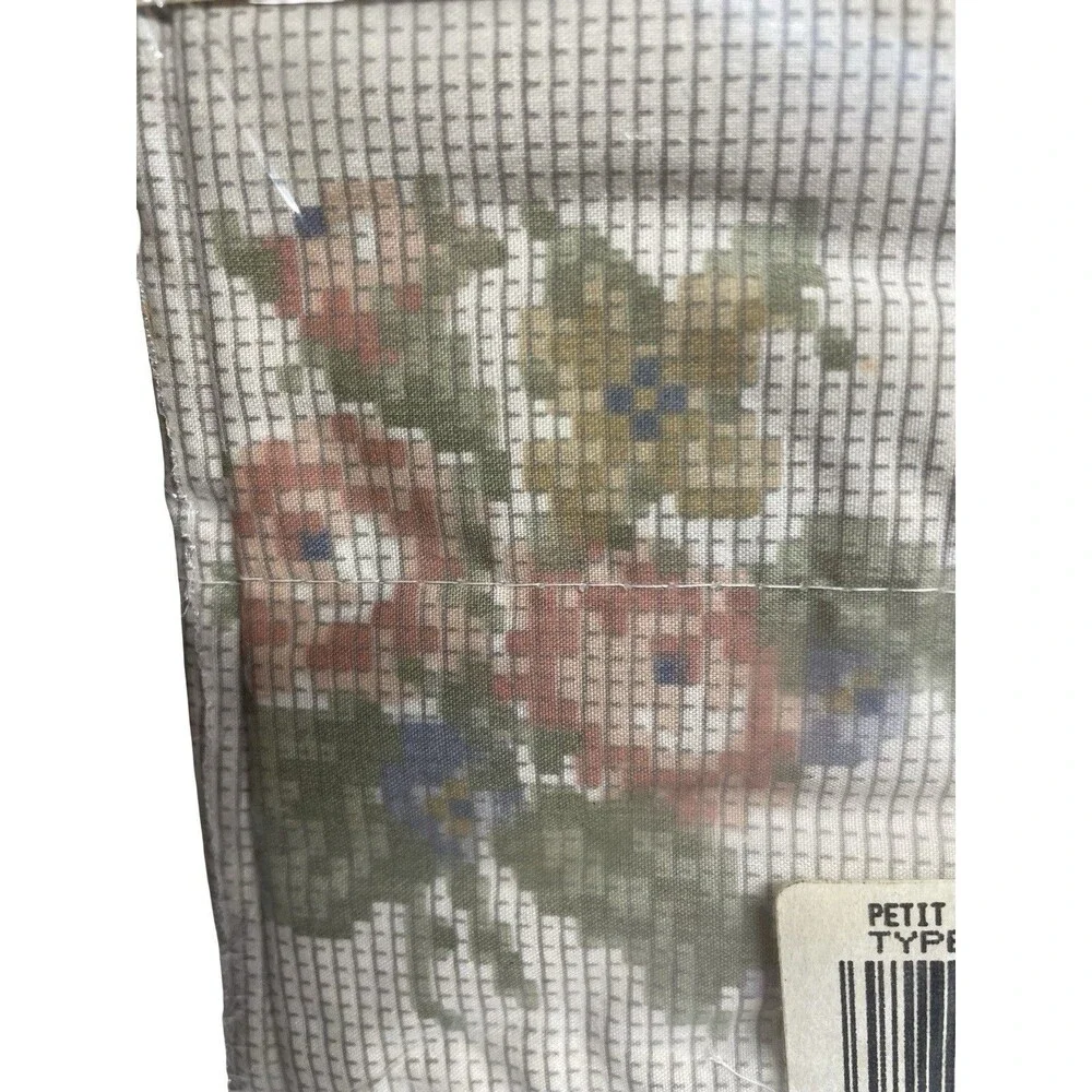 Vintage Louis Nichole Pillow Shams x2 Petit Point Roses 1988 Utica Cottage New